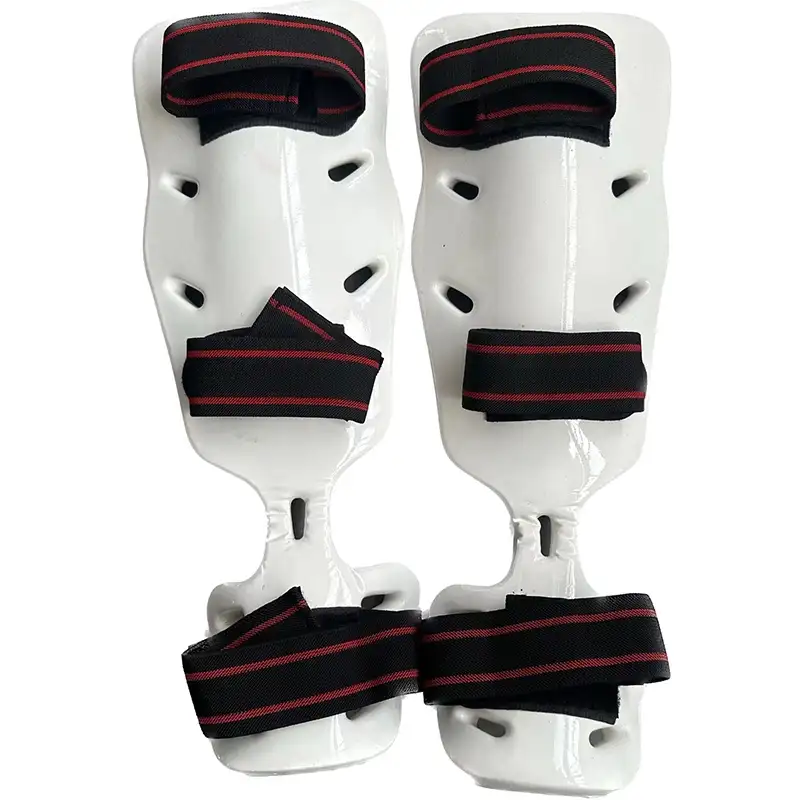 Protège-tibia de taekwondo trempé
