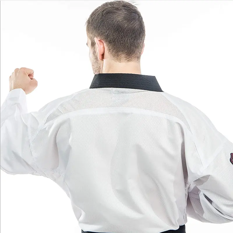 Uniforme de Taekwondo avec maille